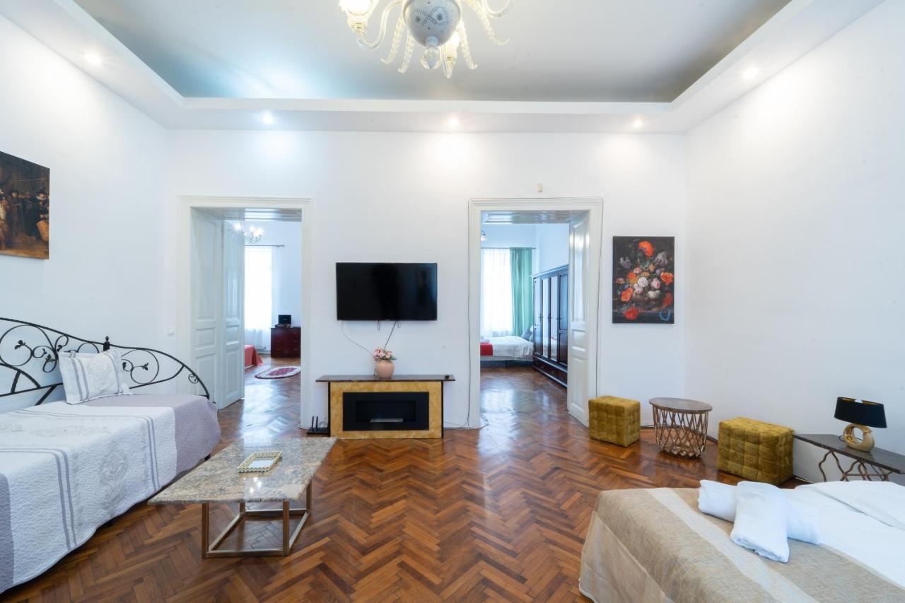 Villa 5* Noble House In Historic Center