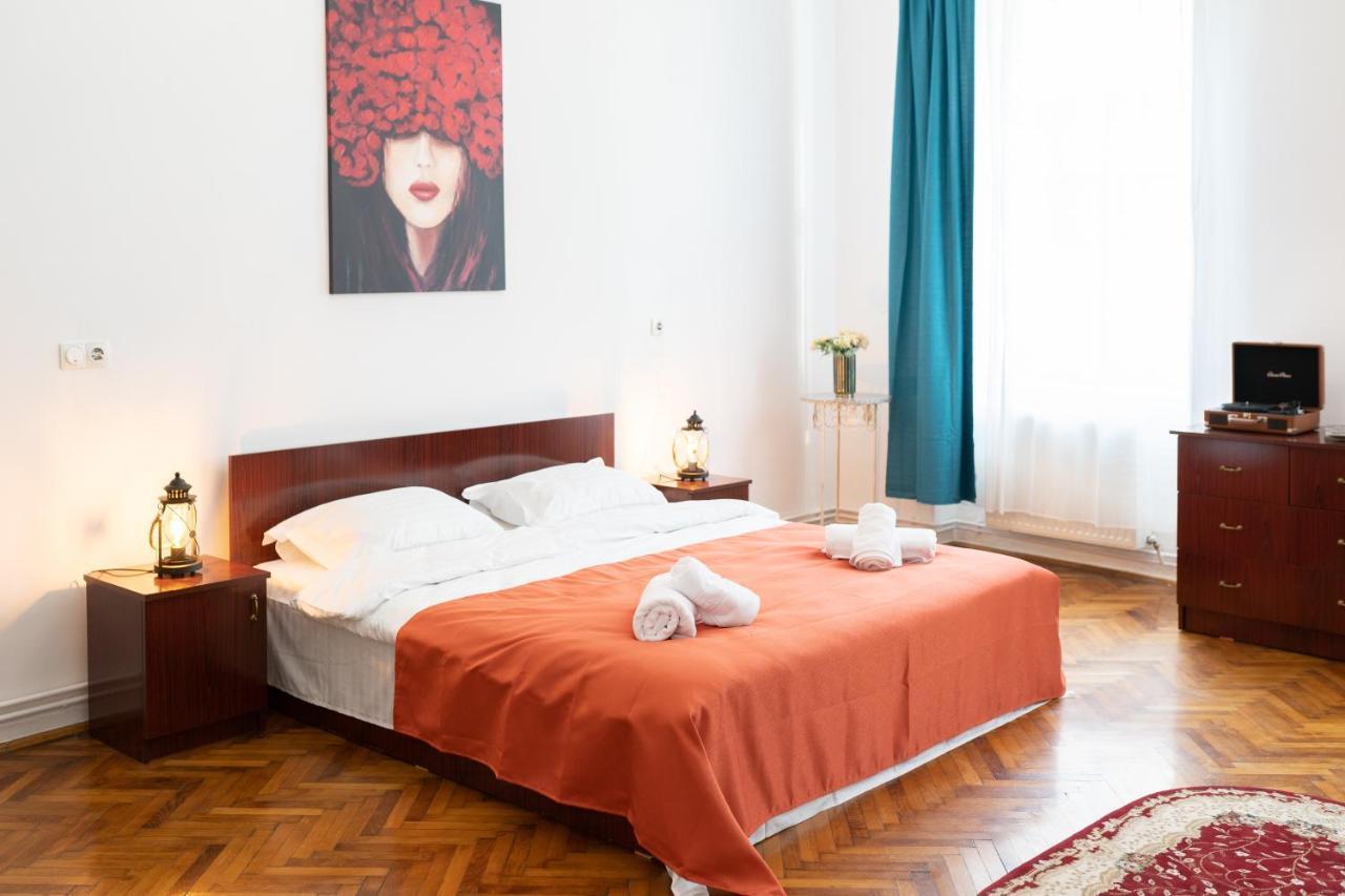 5* Noble House In Historic Center