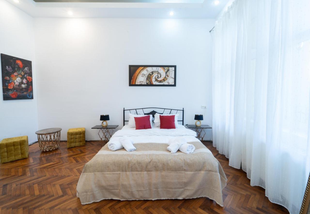 5* Noble House In Historic Center Cluj-Napoca