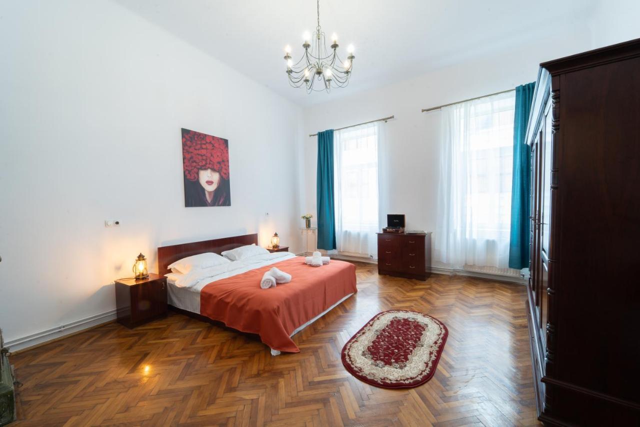 5* Noble House In Historic Center Cluj-Napoca
